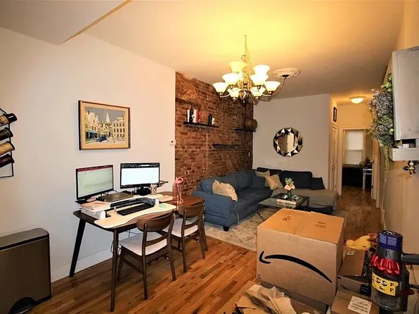 238 Sackett Street image 5 of 25