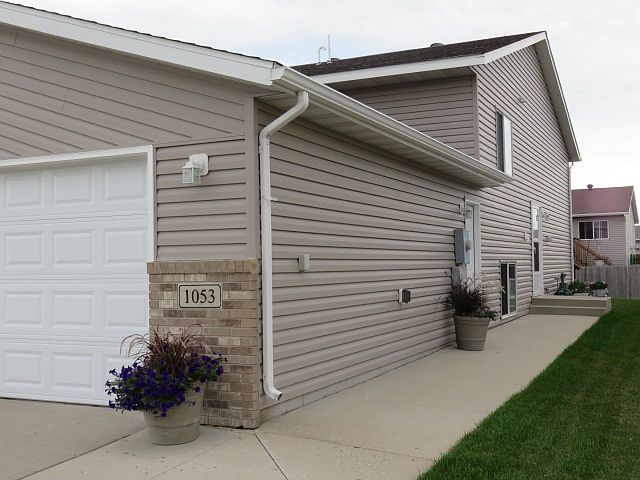 Side Exterior