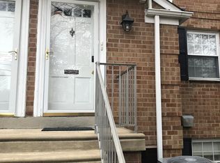 102 Llanfair Rd APT 2-3, Ardmore, PA 19003