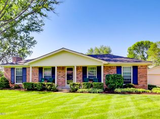 345 Lazy River Dr, Shepherdsville, KY