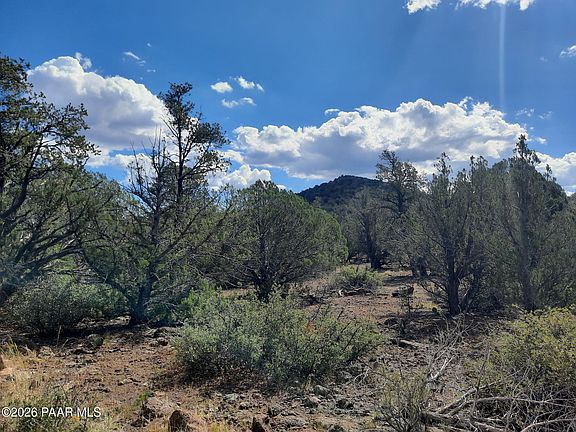 5th image of 814 W Peaceful View Trl