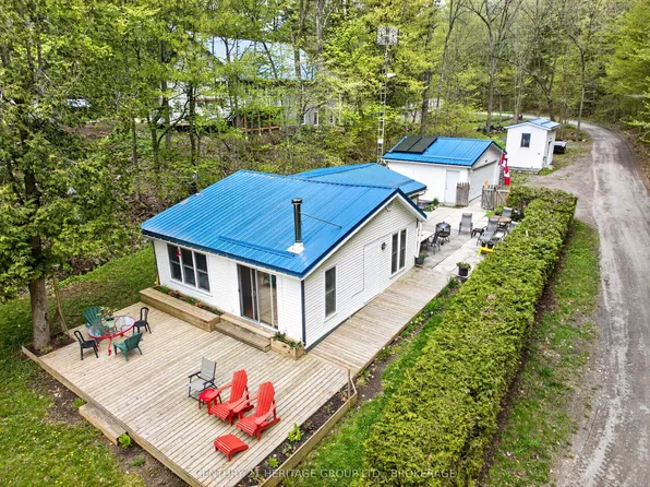 1726 Turcotte Ln, Kingston, ON K7G 2V5