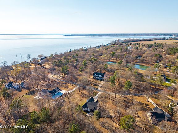 2nd image of 225 Lake Wood Drive
