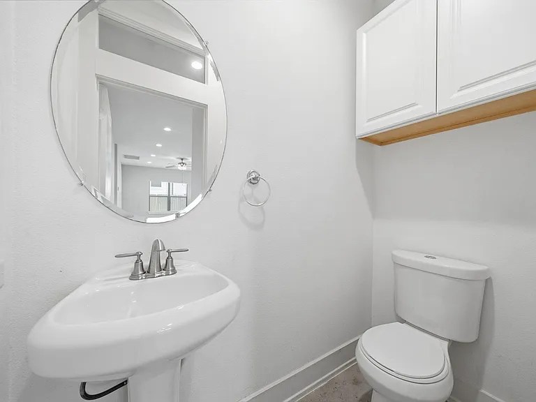 603 Edgewood St #B — Photo 15