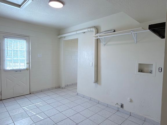 5th image of 6920 Aztec Dr Unit 1