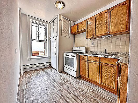 1st image of 7316 3rd Ave Floor 3