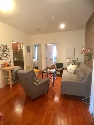 Rented by Mason Real Estate | media 16