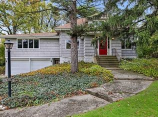 6059 S Madison St, Burr Ridge, IL 60527