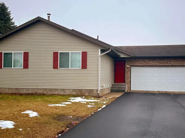 1006 Dale St, Saint Joseph, MN 56374