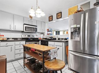 826 Ivyhollow Dr, Channelview, TX 77530