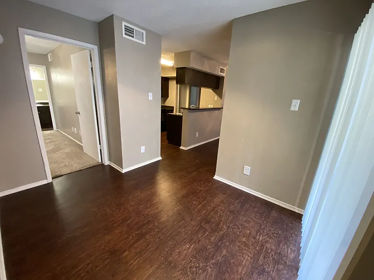Walnut Creek Apartments — Photo 135