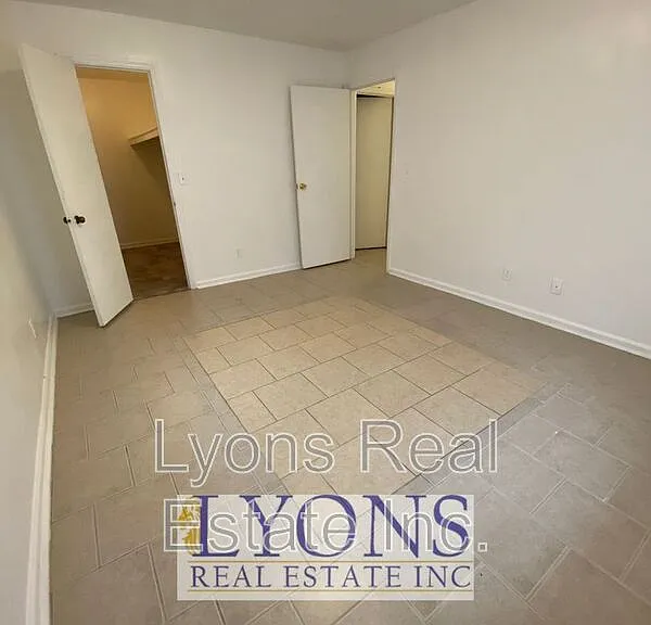 1026 S Gordon Ave #A — Photo 10
