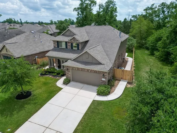 23458 Banks Mill Dr, New Caney, TX 77357