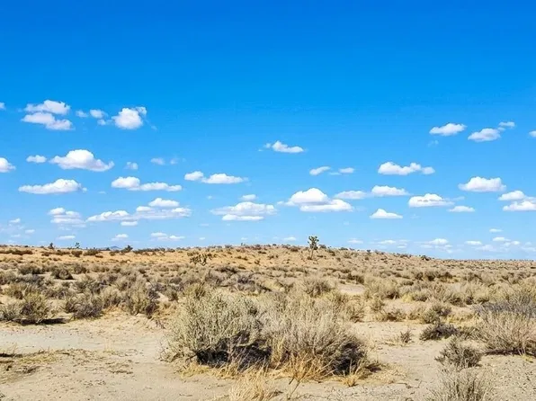 24200 E Avenue O, Palmdale, CA 93591
