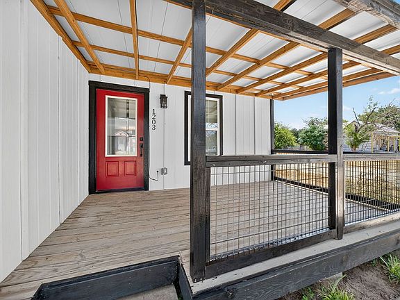 3rd image of 1203 Avenue J