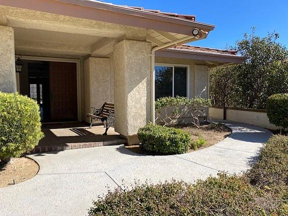 5th image of 4006 Calle Del Sol