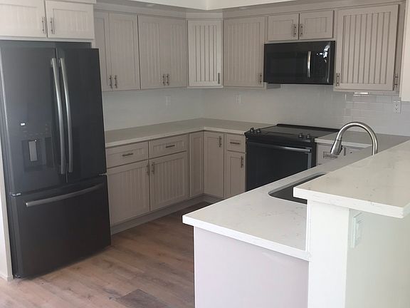 2nd image of 1235 E Ocean Blvd APT 9
