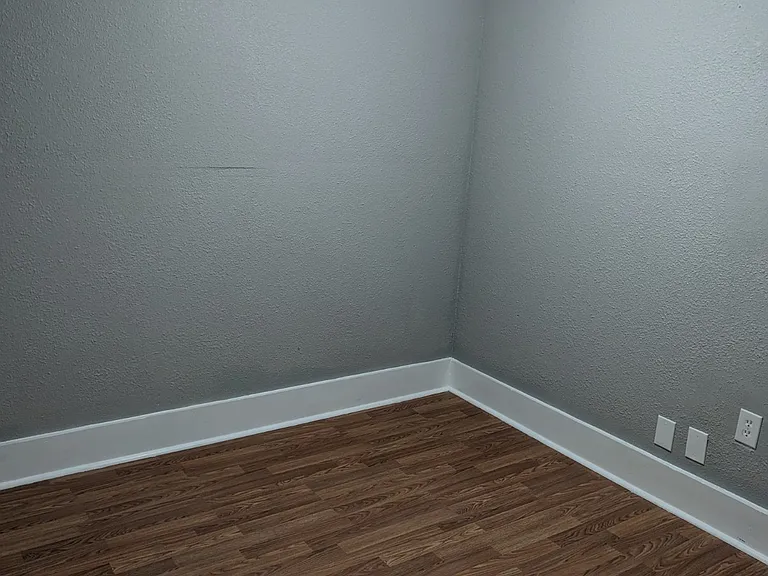 221 Main St #1-4 — Photo 8