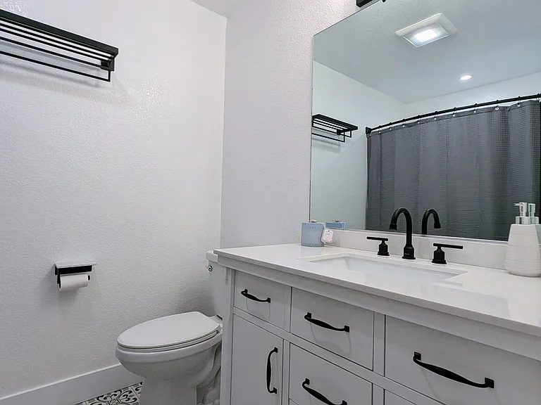 4636 Granada Pl — Photo 8