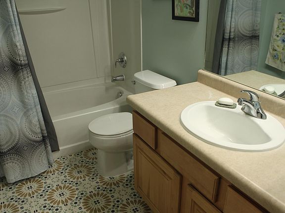 4th image of 1715 W Westbury Way #1