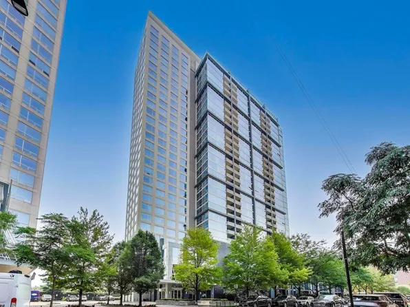 1901 S Calumet Ave #2208, Chicago, IL 60616
