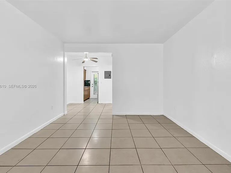 934 Meridian Ave #7 — Photo 2