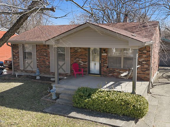 4th image of 9724 Scarborough Ave