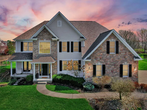 2622 Sandhurst Dr, Lewis Center, OH 43035