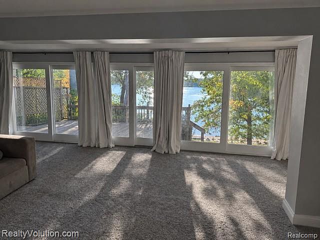 5736 Silver Birch Rd, photo 11