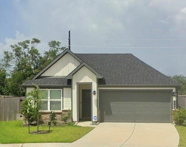 1st image of 4986 Edgewood Dr