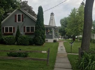 3392 S Shore Dr, Hubertus, WI 53033