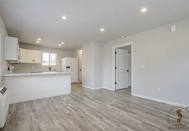 101 Elm Ave #B — Photo 3