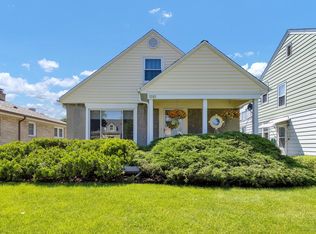 3143 S 29th St, Milwaukee, WI 53215