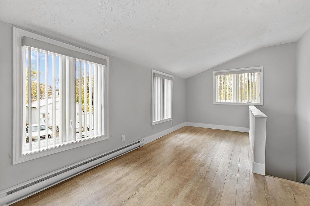 109 Weldon St A, Moncton, NB E1C 5W1 Zillow