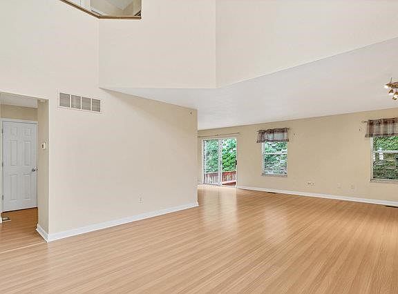 5th image of 3443 Charleston Place Ct