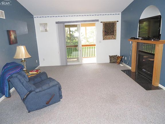 2nd image of 9032 Luea Ln