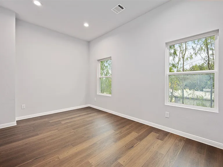 18831 Luminescent Ln — Photo 33