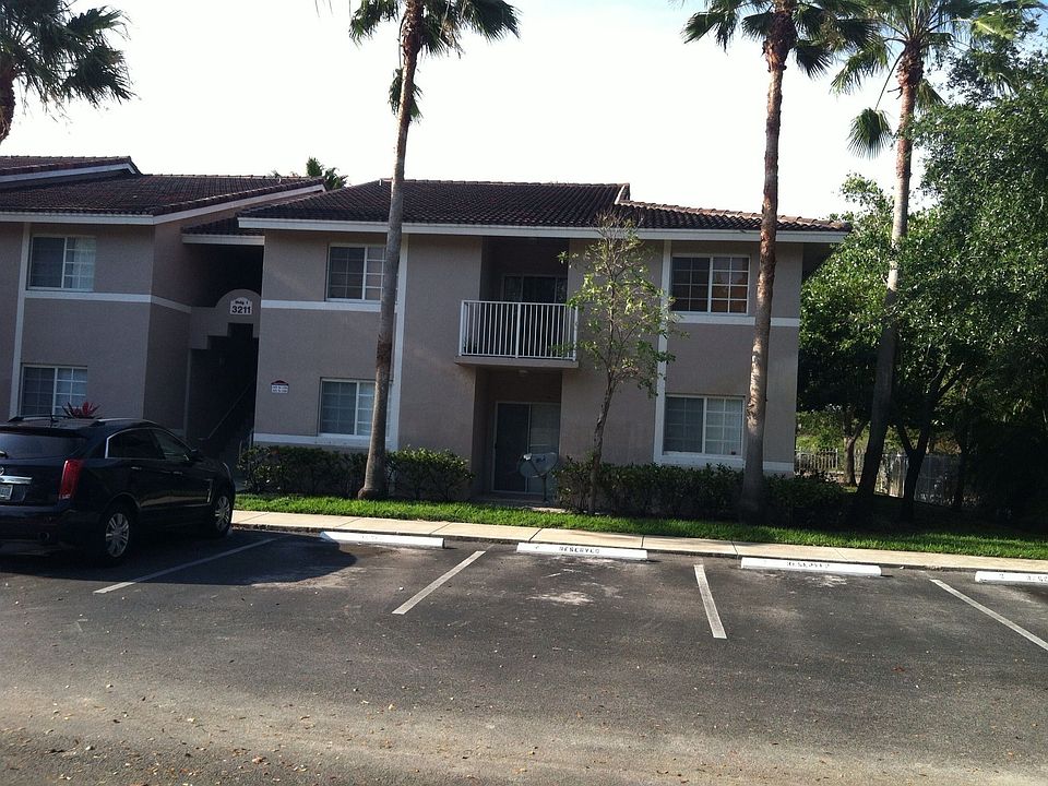 Serenity Palms condominiums