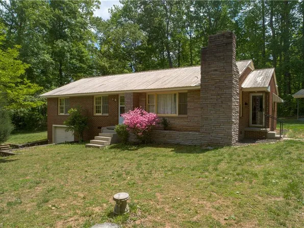 4519 Calm Lake Rd, Julian, NC 27283