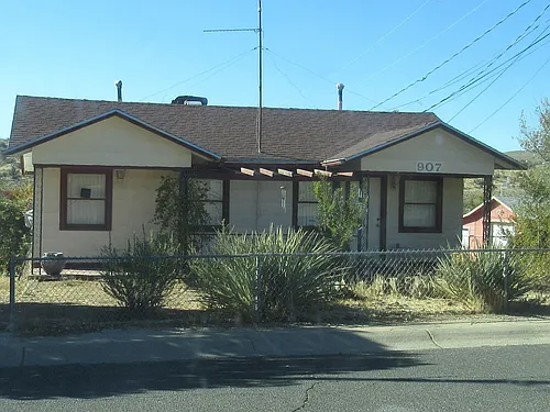 907 Valley View Ave Photo 1