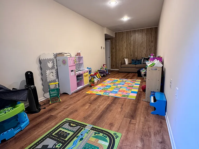 59 Rock Spring Rd #28 — Photo 32