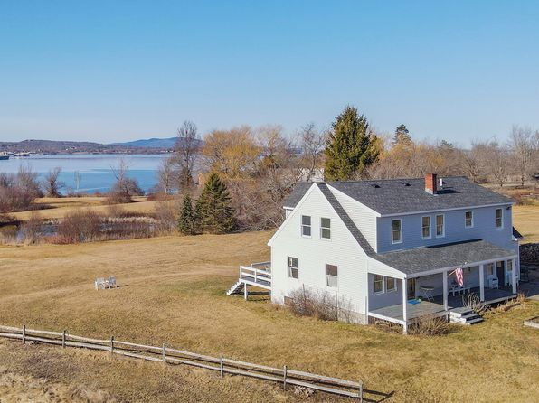 108 N Shore Drive, Owls Head, ME 04854