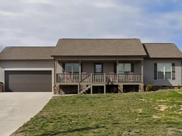 3517 Colston Ln, Tunnel Hill, GA 30755