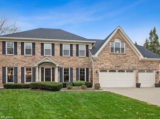 1460 Spero Ct, Wheaton, IL 60187