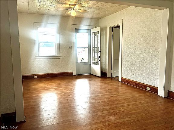 5th image of 67 Forbes Rd