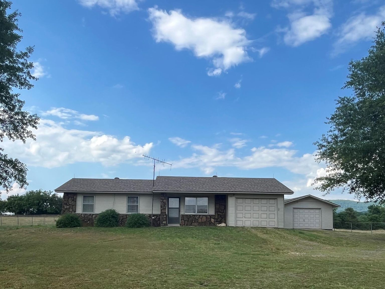 3796 Pine St, Hector, AR 72843 Zillow