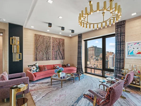 200 East 21st Street image 1 of 21