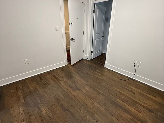 4th image of 81 Park Dr #1L
