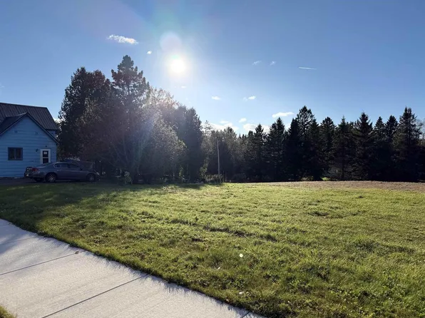 000 Main St S, Mellen, WI 54546