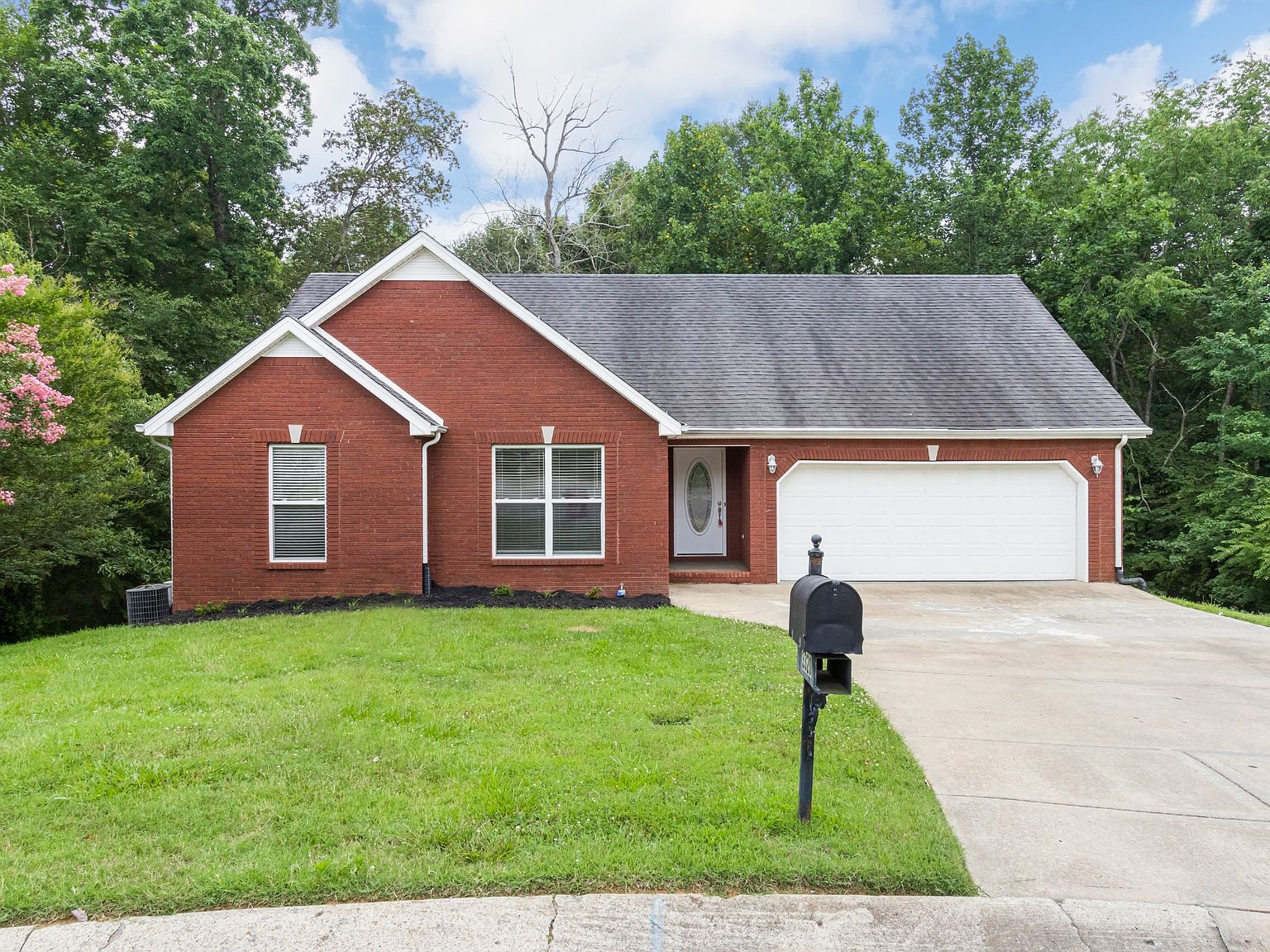 3320 Poplar Hl, Clarksville, TN 37043 Zillow
